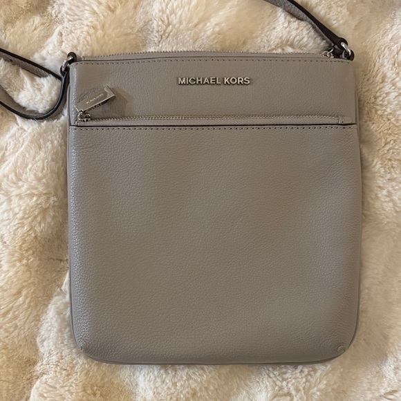 Michael Kors Handbags - Michael Kors Taupe Crossbody Bag